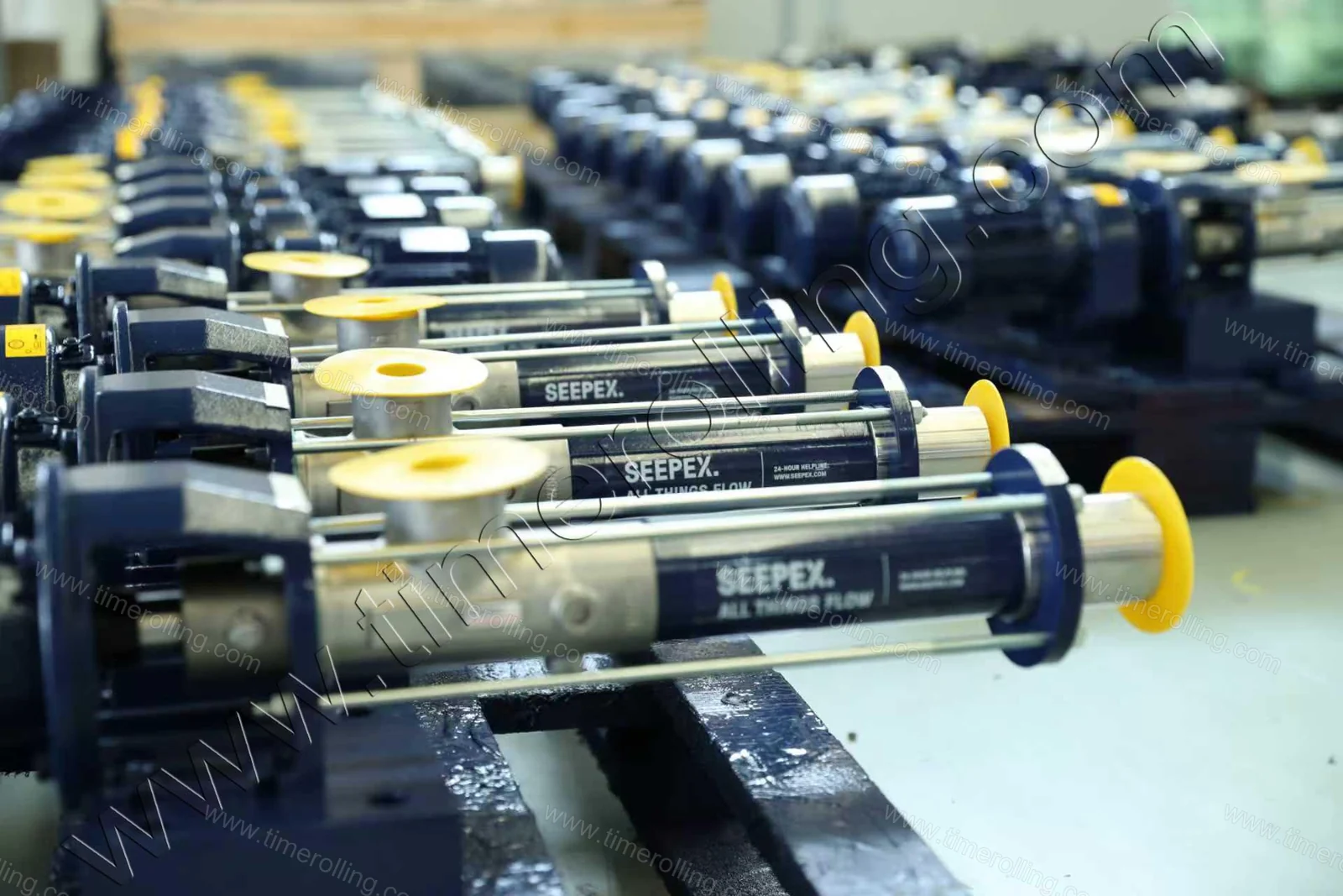 مضخات وقطع غيار أصلية من مُصنّع المعدات الأصلية (OEM) — مضخة Seepex لولبية 19